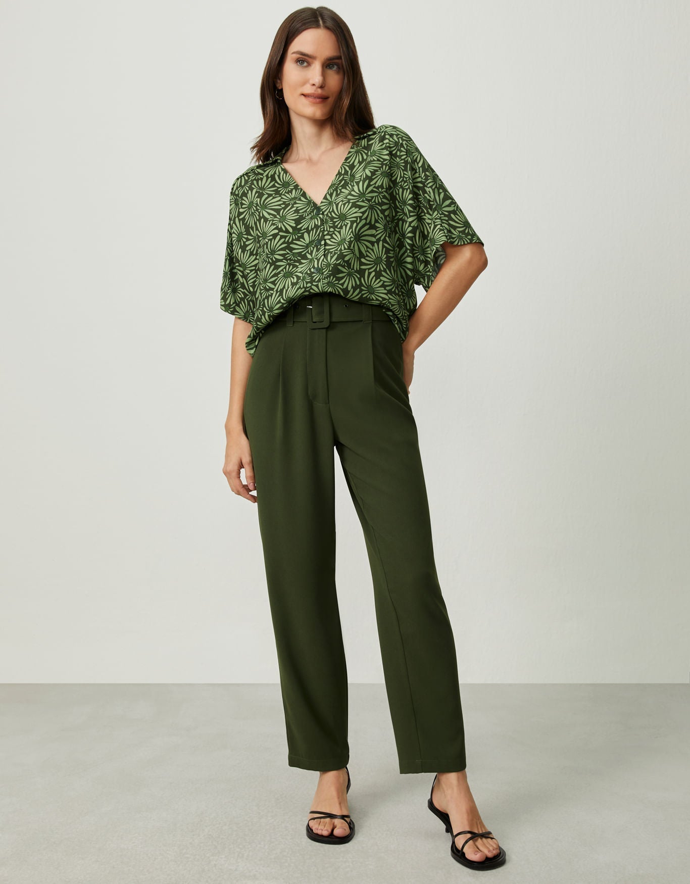 Camisa Cropped Margarida Camuflada